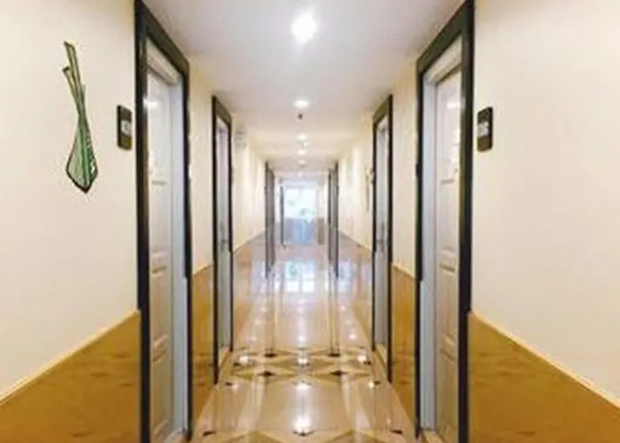 Patra Boutique 3*
