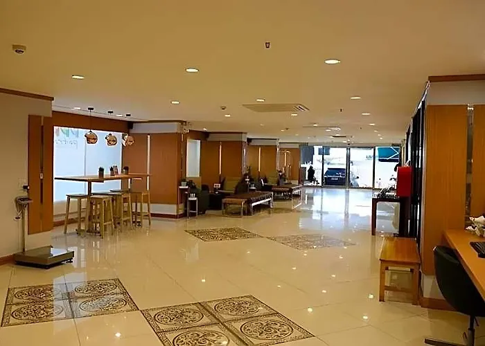 Patra Boutique