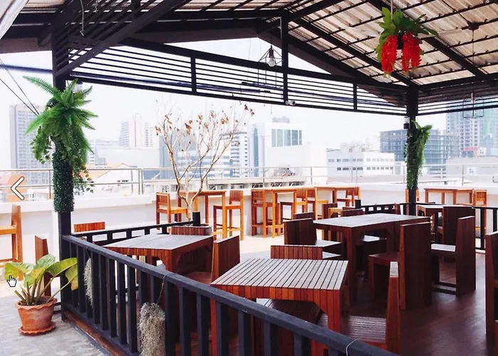 Patra Boutique Hotel 3*